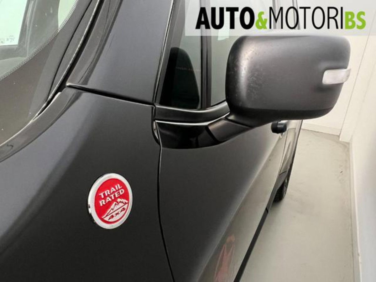 Jeep Renegade 2.0 Mjt 170CV 4WD Active Drive Low Trailhawk (18)