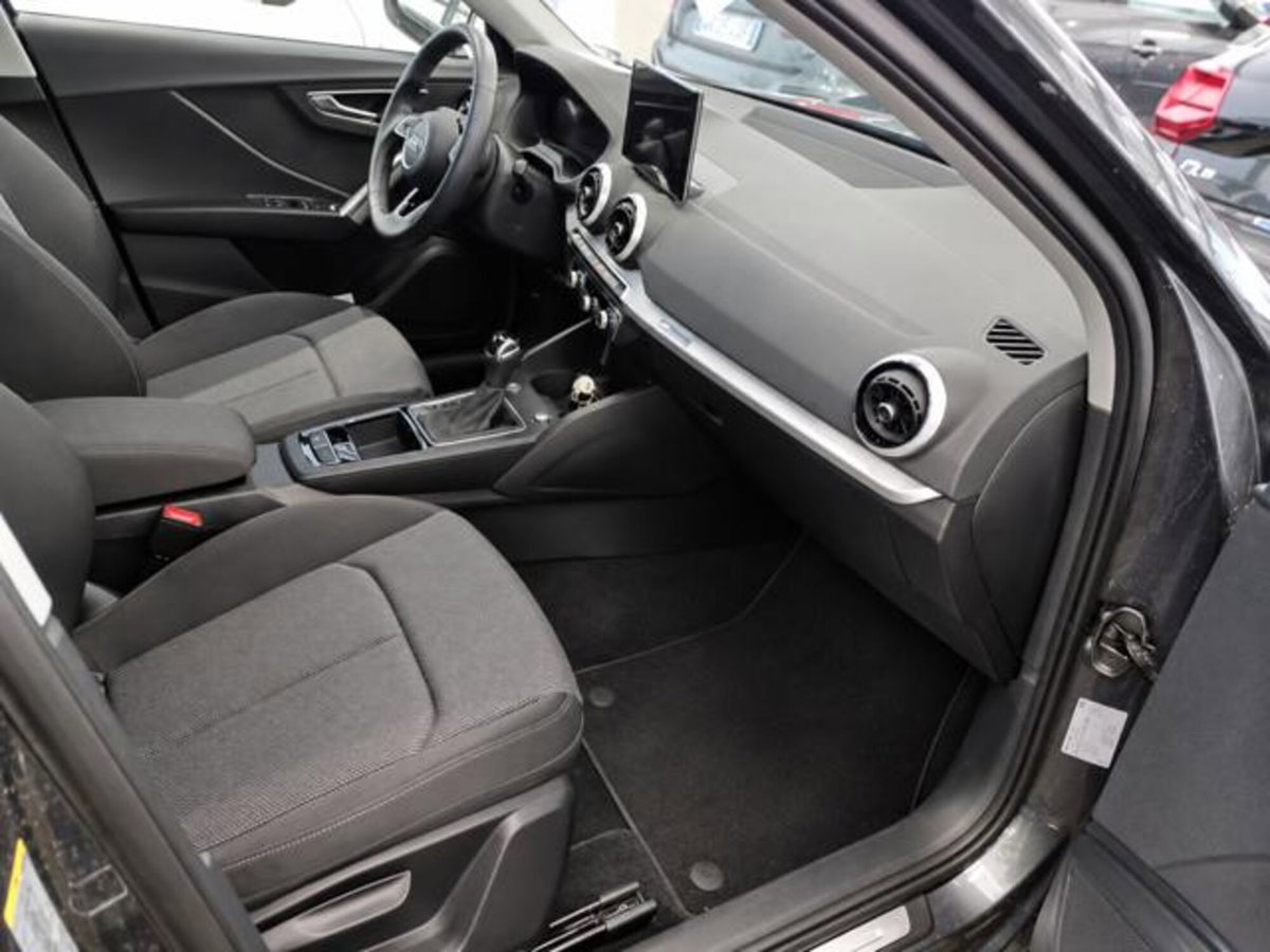 Audi Q2 Q2 35 TFSI S tronic S line Edition (6)