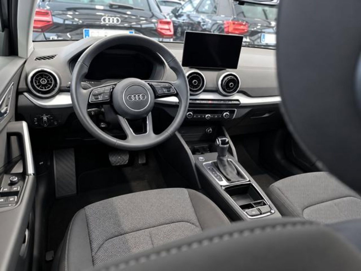 Audi Q2 Q2 35 TFSI S tronic S line Edition (8)