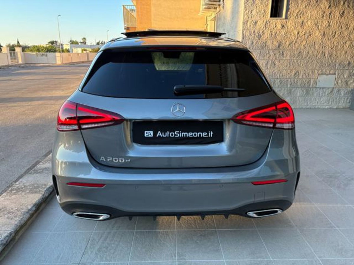 Mercedes-Benz Classe A 200 d AMG Line Premium Plus auto (6)