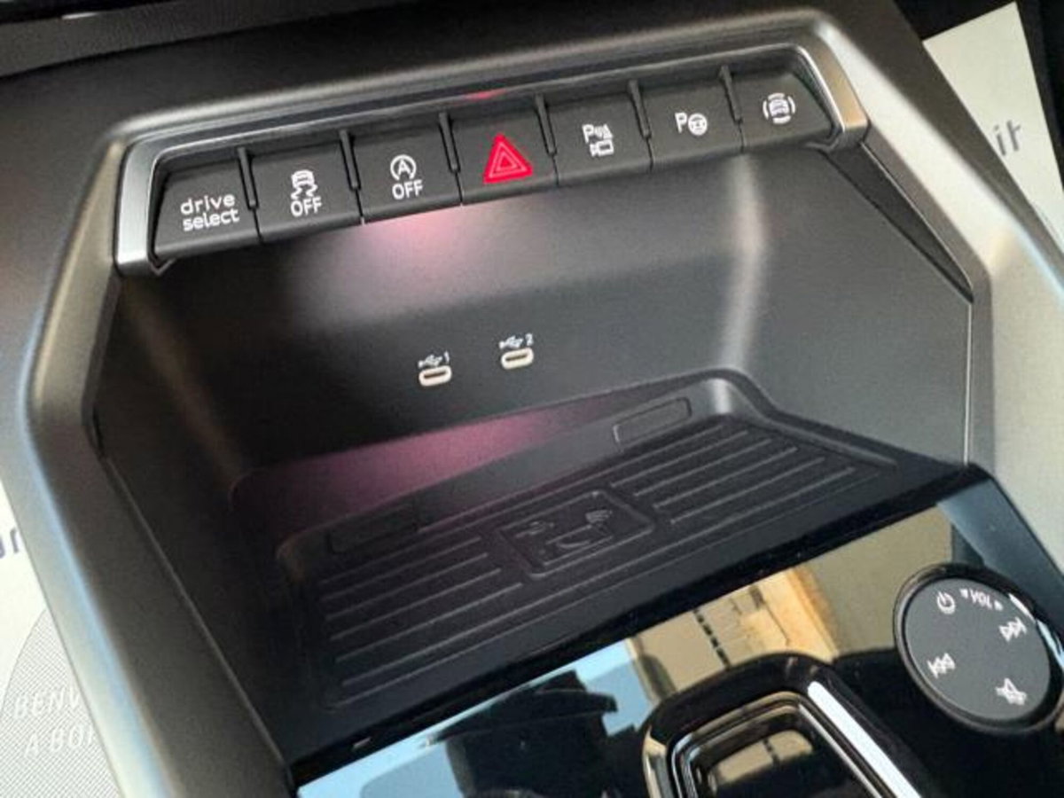 Audi A3 Sportback 35 TDI S line edition (19)