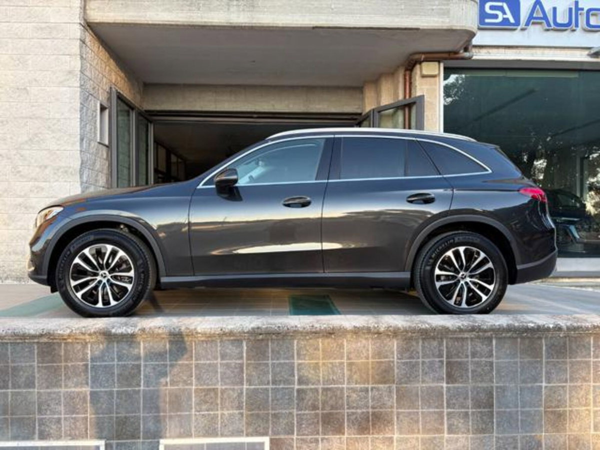Mercedes-Benz GLC Coupé 200 d AMG Line Advanced Plus 4matic auto (8)