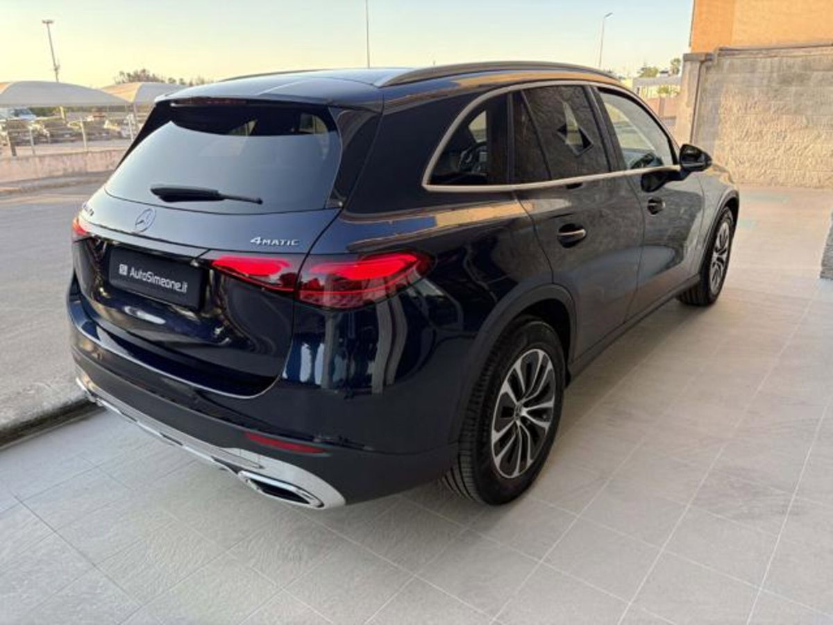 Mercedes-Benz GLC 220 d 4Matic Mild Hybrid AMG Advanced Plus (5)