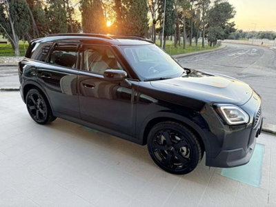 MINI Mini Countryman 2.0 48V D Classic auto (3)