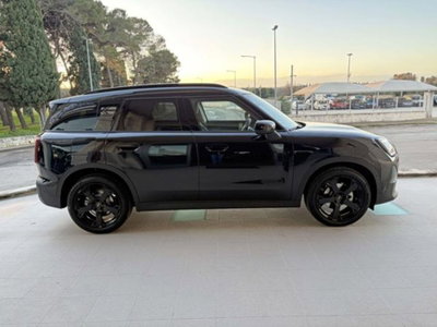 MINI Mini Countryman 2.0 48V D Classic auto (4)