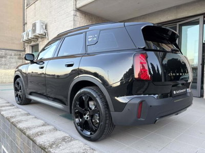 MINI Mini Countryman 2.0 48V D Classic auto (7)