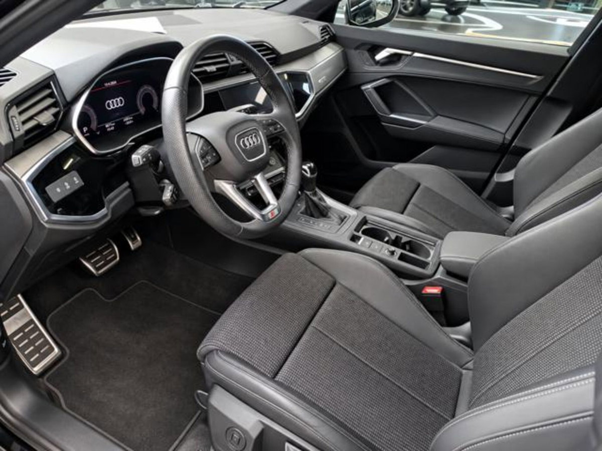 Audi Q3 Sportback 35 TDI S line edition (5)