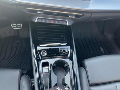 Audi Q3 Sportback 2.0 tdi S line edition 150cv s-tronic (10)