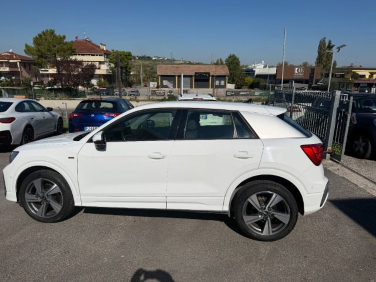 Audi Q2 Q2 30 TFSI (8)