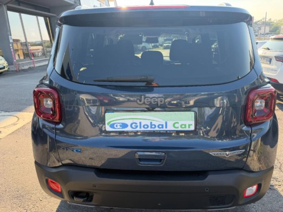 Jeep Renegade 1.3 T4 240CV PHEV 4xe AT6 Trailhawk (4)