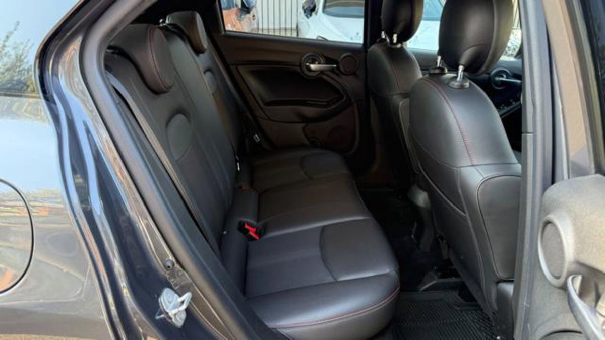 Fiat 500X 1.3 T4 150 CV DCT Red (16)