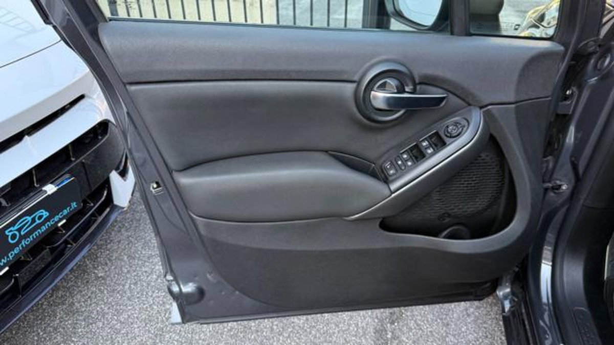 Fiat 500X 1.3 T4 150 CV DCT Red (19)
