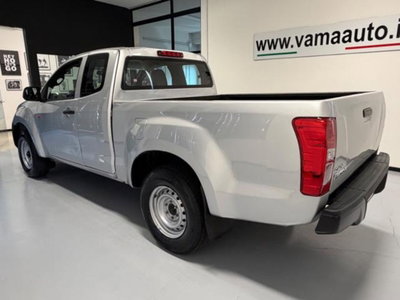 Isuzu D-Max Pick-up 2.5 Space Cab Satellite 4WD (6)
