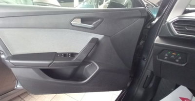 SEAT Leon ST Sportstourer 2.0 tdi Style 150cv dsg (15)