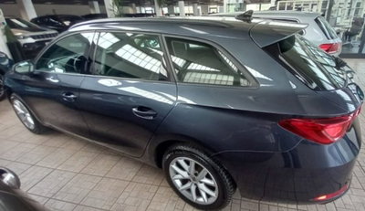 SEAT Leon ST Sportstourer 2.0 tdi Style 150cv dsg (4)