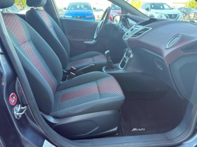Ford Fiesta 1.6 TDCi 95 CV 5p. Titanium (13)