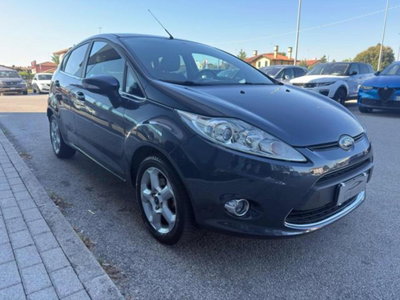 Ford Fiesta 1.6 TDCi 95 CV 5p. Titanium (3)