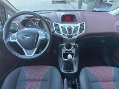 Ford Fiesta 1.6 TDCi 95 CV 5p. Titanium (9)
