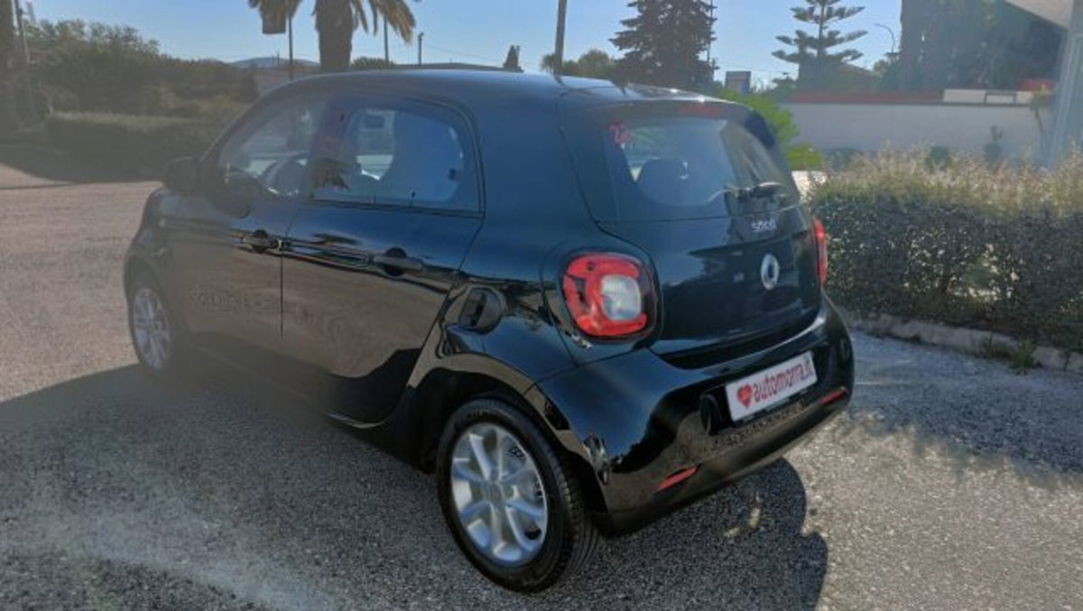 smart forfour forfour 70 1.0 twinamic Youngster (4)