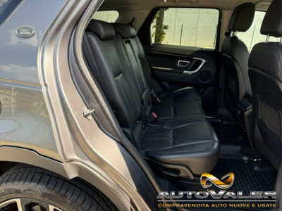 Land Rover Discovery Sport 2.0 TD4 180 CV HSE (13)