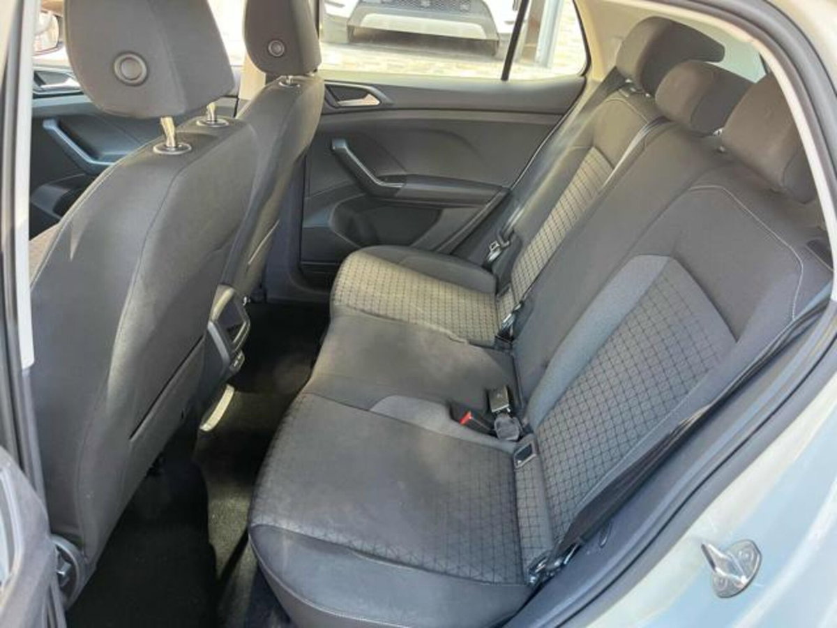 Volkswagen T-Cross 1.0 TSI 110 CV DSG Style (11)