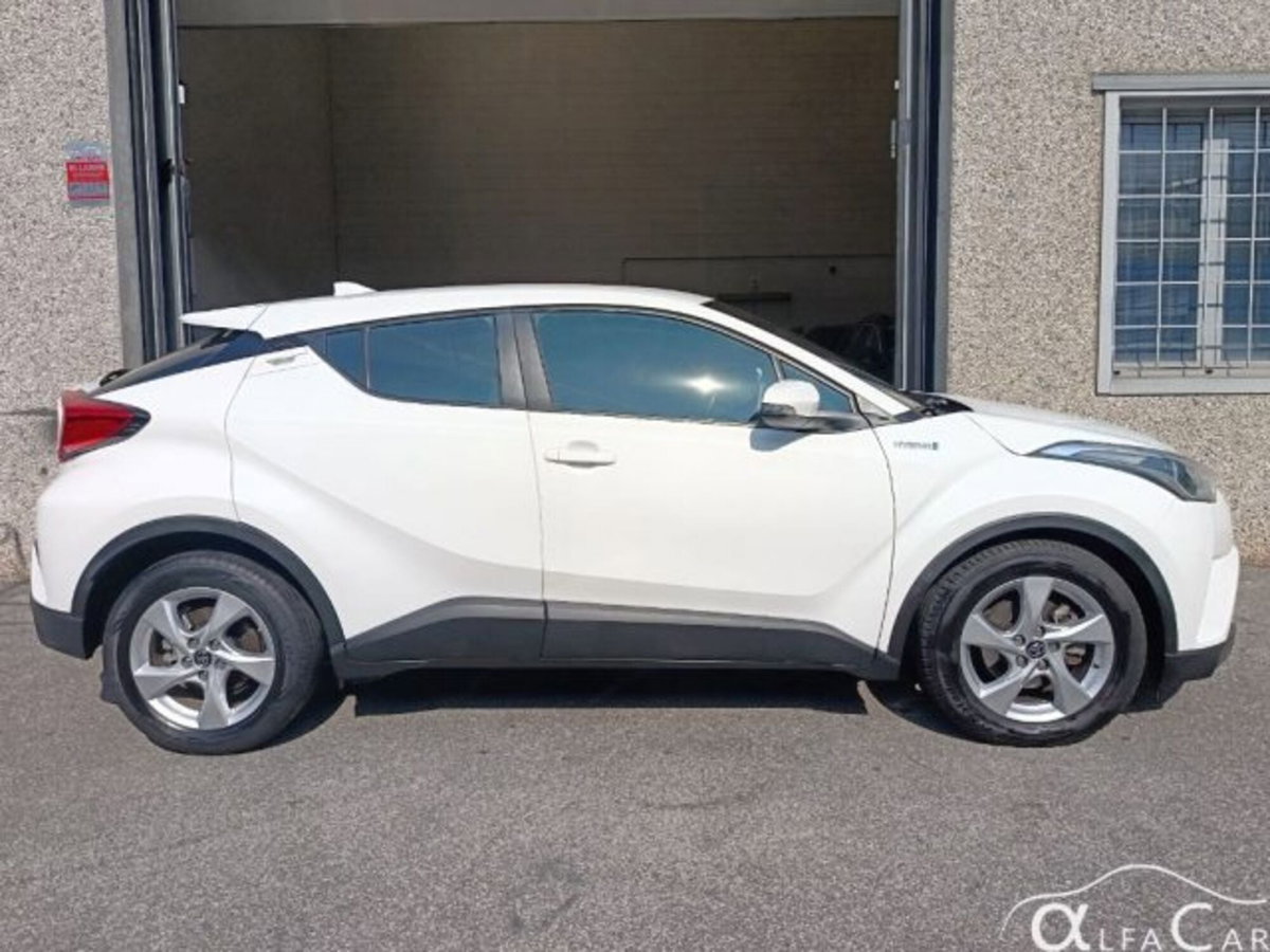 Toyota Toyota C-HR 1.8 Hybrid E-CVT Trend (18)