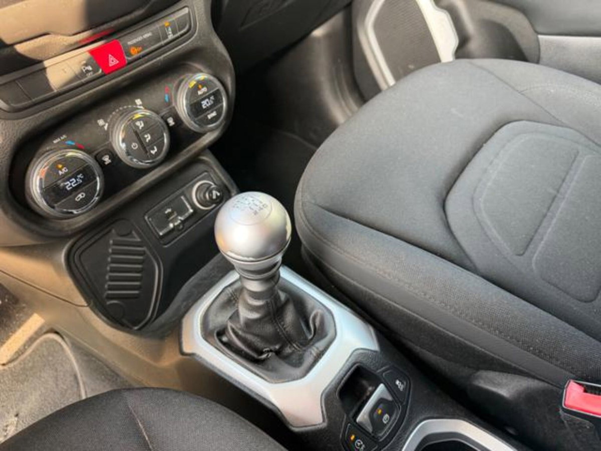 Jeep Renegade 1.6 Mjt 120 CV Longitude (12)