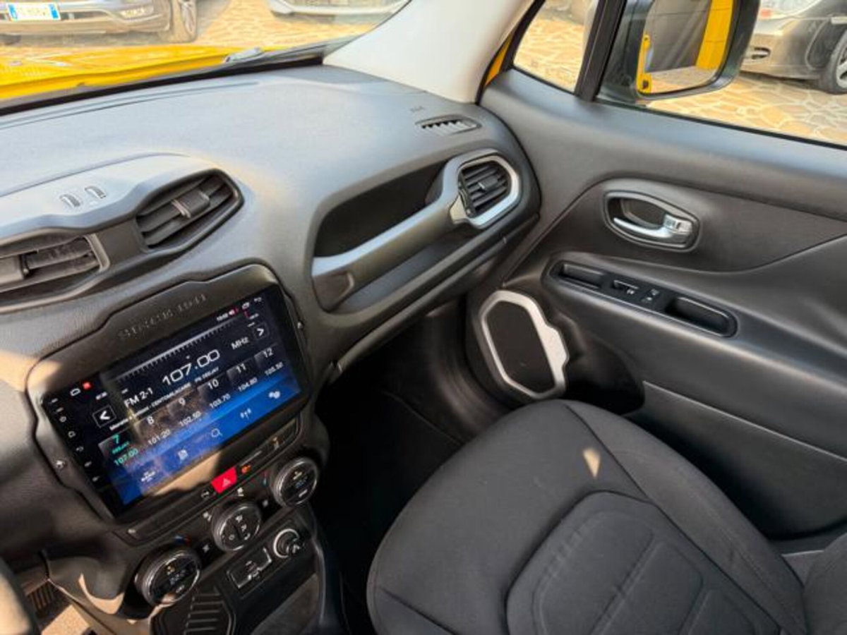 Jeep Renegade 1.6 Mjt 120 CV Longitude (14)