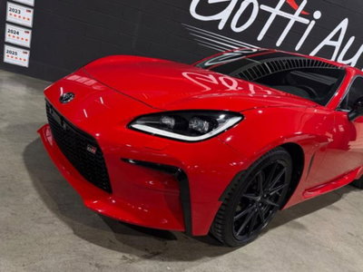 Toyota GR86 2.Premium Sport A/T (10)