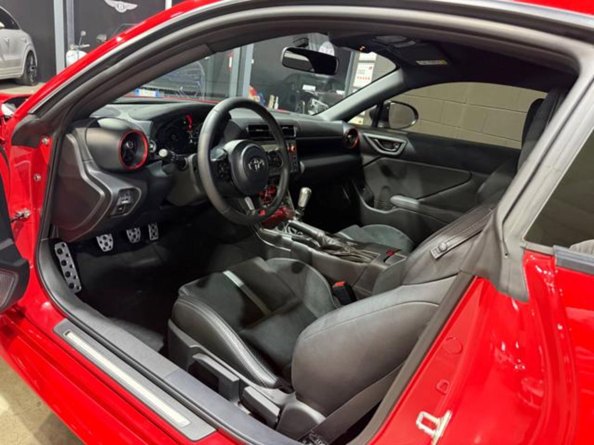 Toyota GR86 2.Premium Sport A/T (11)