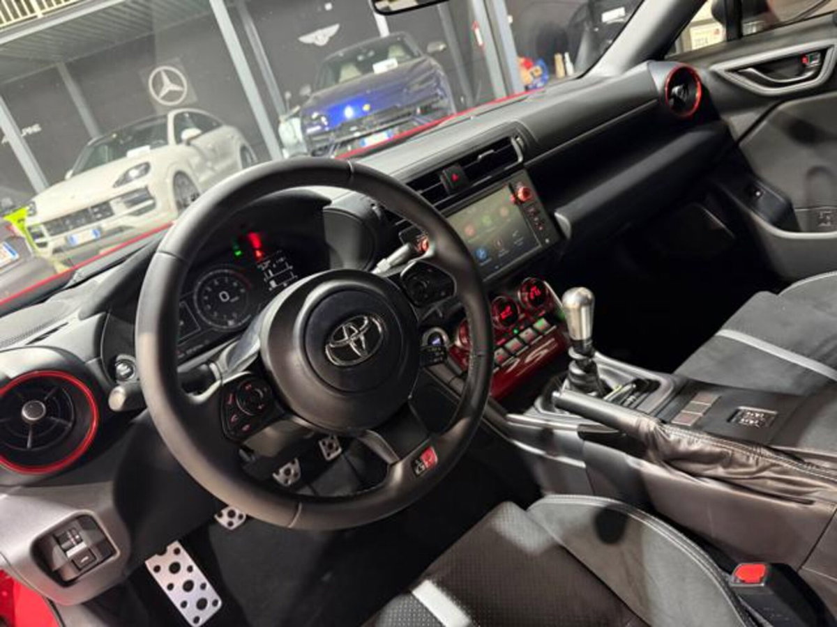 Toyota GR86 2.Premium Sport A/T (12)