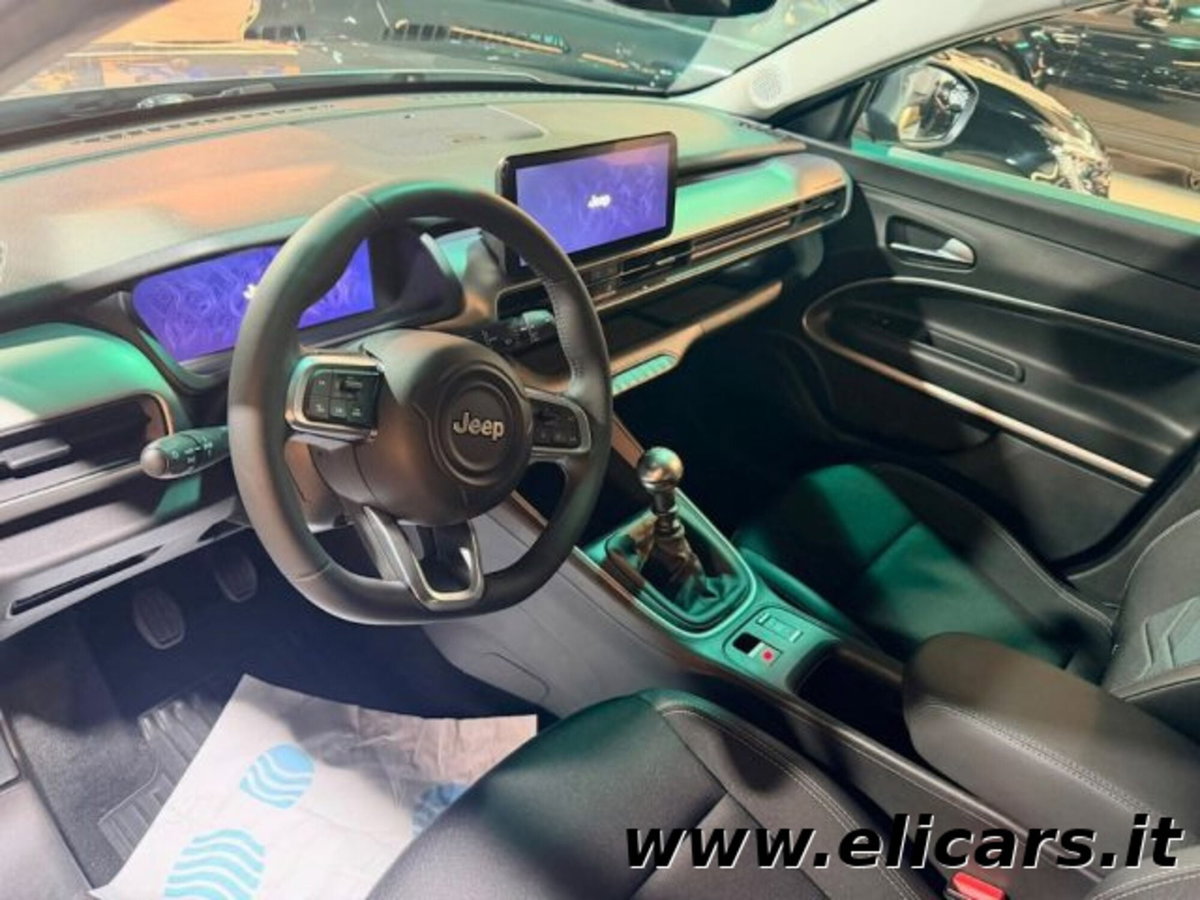 Jeep Avenger 1.2 turbo Summit fwd 100cv (10)