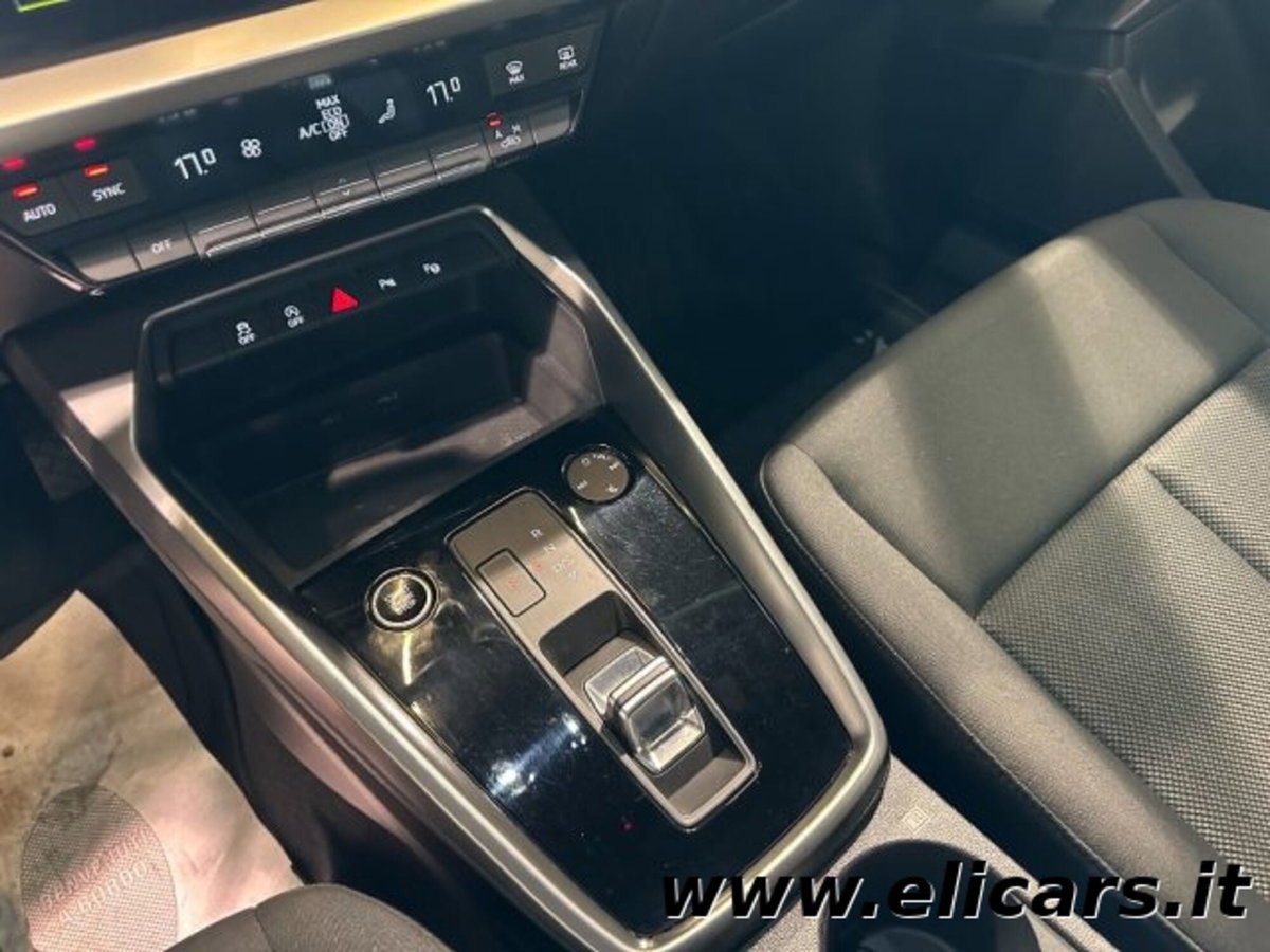 Audi A3 Sportback 30 TFSI S tronic Business (11)