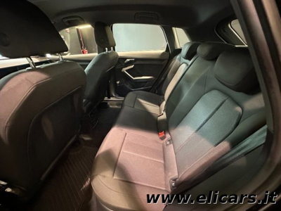 Audi A3 Sportback 30 TFSI S tronic Business (13)