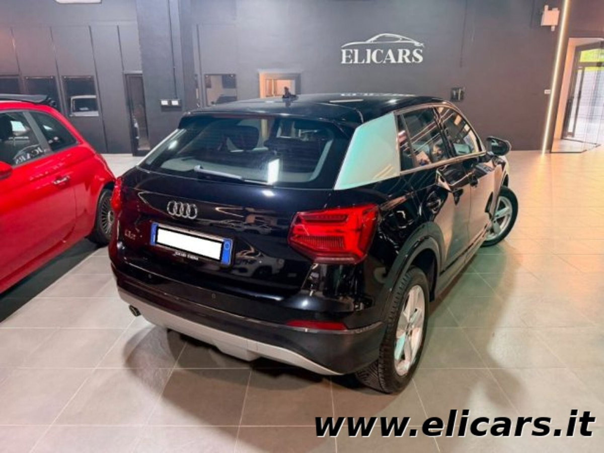 Audi Q2 Q2 30 TDI S tronic Identity Black (6)