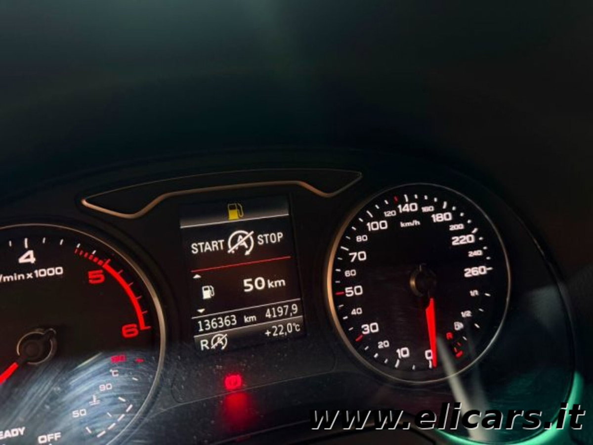 Audi Q2 Q2 30 TDI S tronic Identity Black (8)