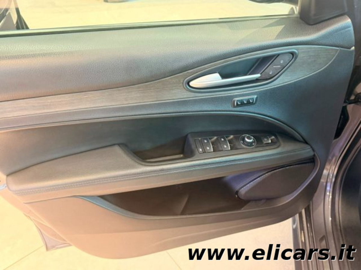 Alfa Romeo Stelvio Stelvio 2.2 Turbodiesel 210 CV AT8 Q4 Super (14)