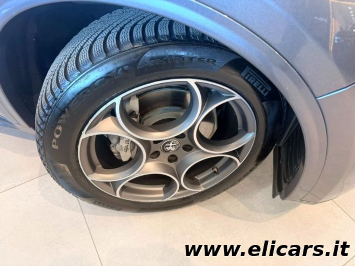 Alfa Romeo Stelvio Stelvio 2.2 Turbodiesel 210 CV AT8 Q4 Super (17)