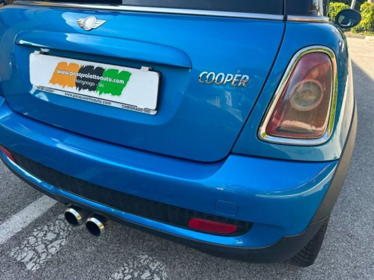 MINI Mini 1.6 16V Cooper S (18)