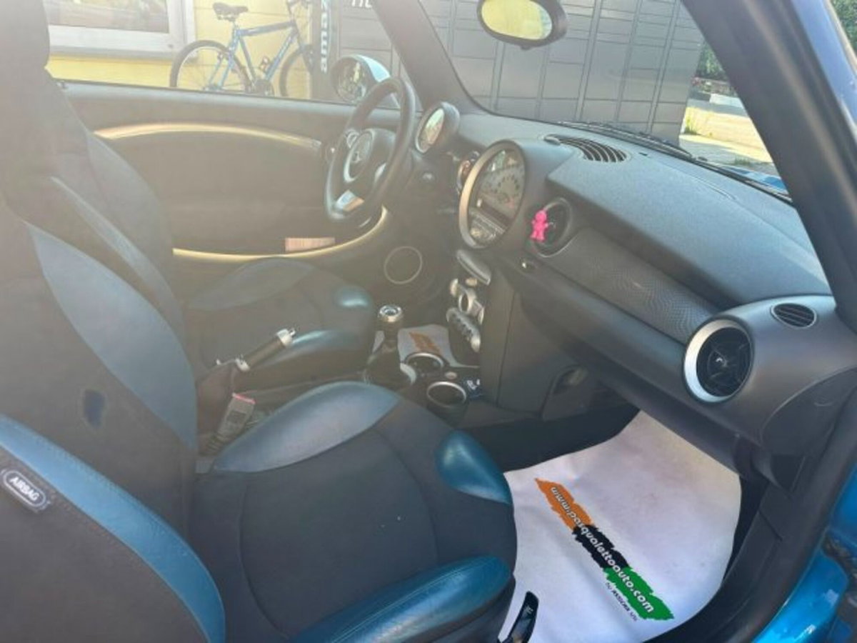 MINI Mini 1.6 16V Cooper S (20)