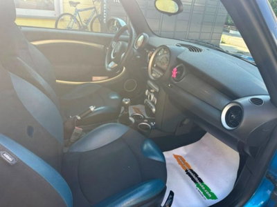 MINI Mini 1.6 16V Cooper S (20)