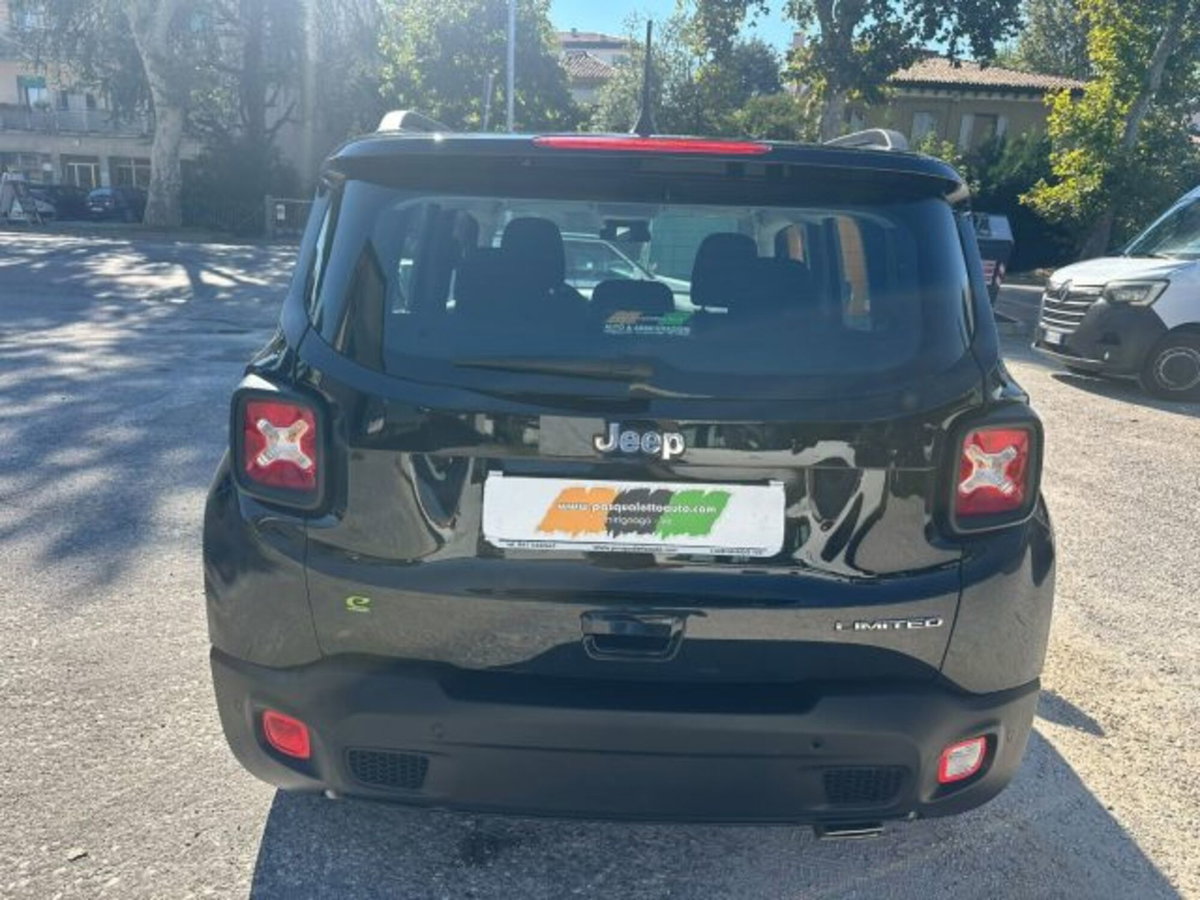 Jeep Renegade 1.5 Turbo T4 MHEV Limited (18)