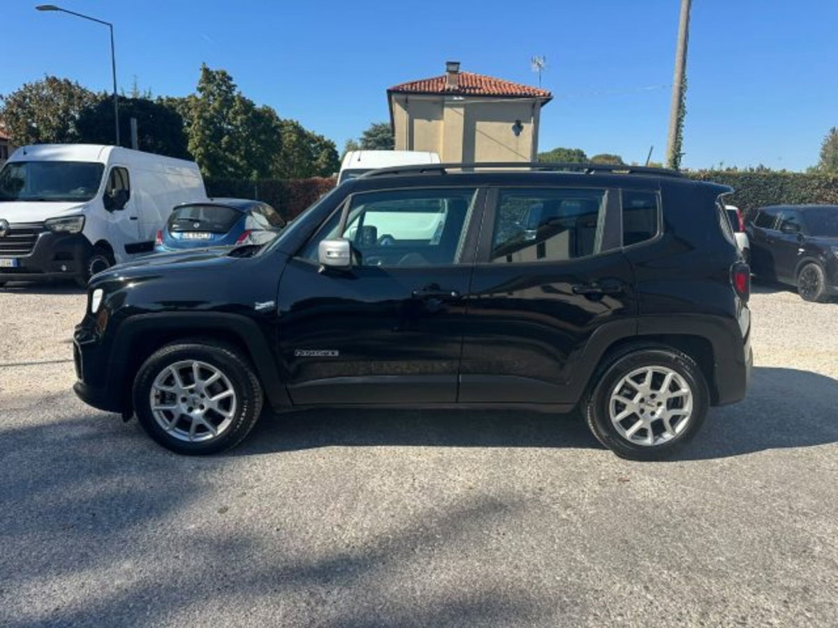 Jeep Renegade 1.5 Turbo T4 MHEV Limited (2)