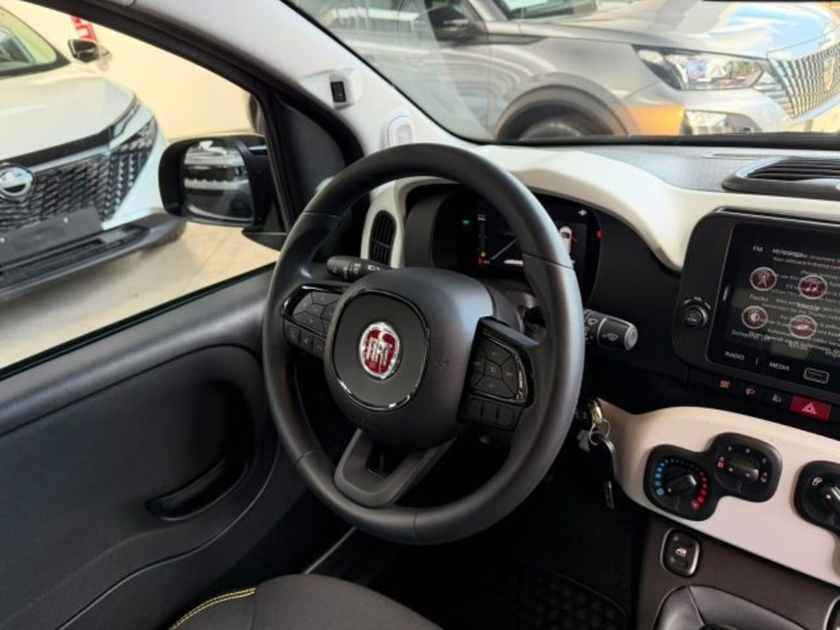 Fiat Pandina 1.0 firefly hybrid s&s 65cv (11)