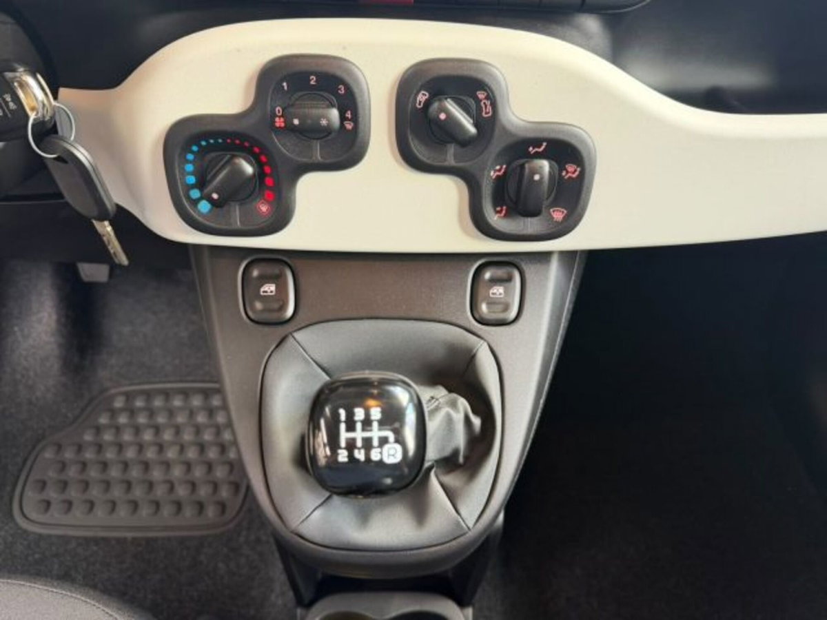 Fiat Pandina 1.0 firefly hybrid s&s 65cv (16)