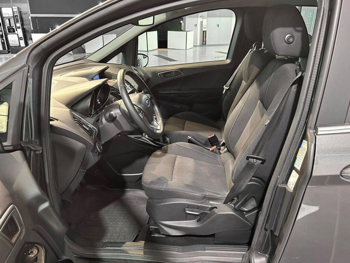 Ford B-Max B-Max 1.5 TDCi 95 CV Titanium (8)