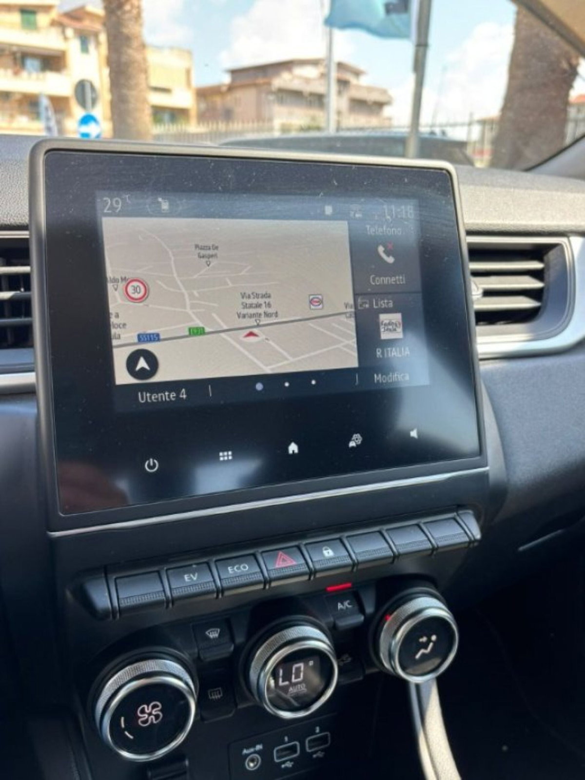 Renault Captur Full Hybrid E-Tech 145 CV Business (11)