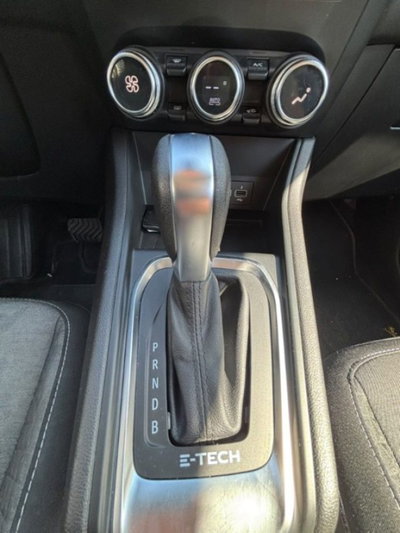 Renault Captur Full Hybrid E-Tech 145 CV Business (12)