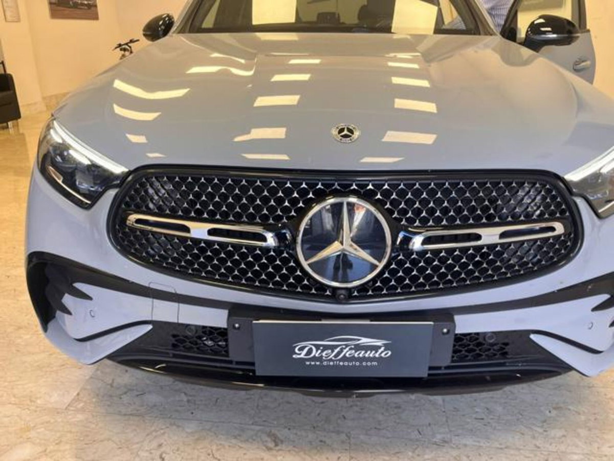 Mercedes-Benz GLC 220 d 4Matic Mild Hybrid AMG Premium Plus (2)