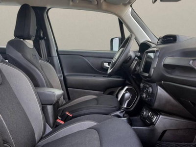 Jeep Renegade 1.3 T4 190CV PHEV 4xe AT6 Limited (11)